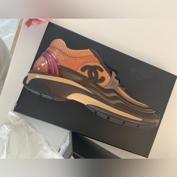 Brand new Chanel runners - Picture 7 of 8